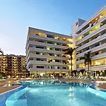 Coral & - Adults Only Готель 4*