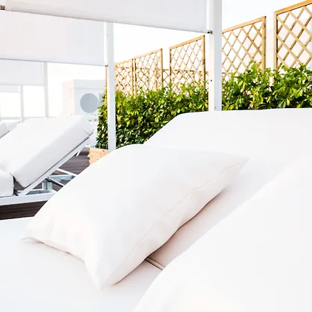 Coral & - Adults Only 호텔