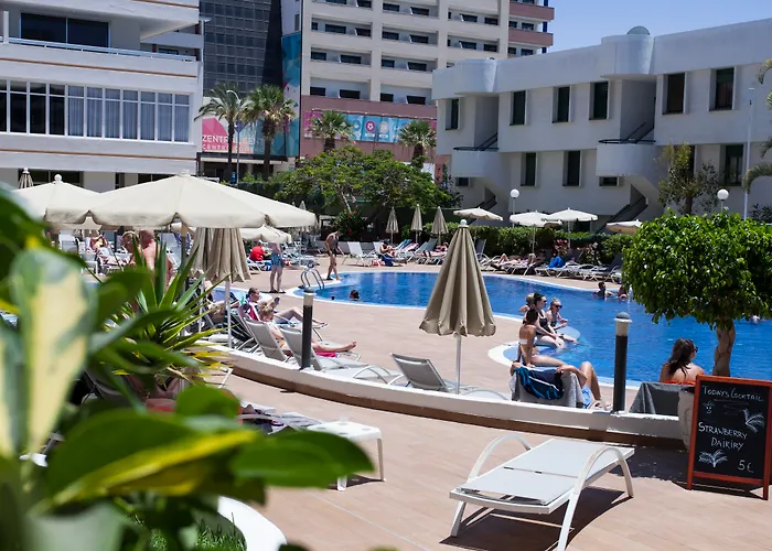 Coral & - Adults Only Hotel 4*