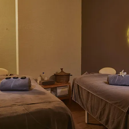 Coral & - Adults Only Hotel