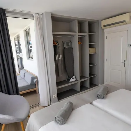 Coral & - Adults Only Hotel