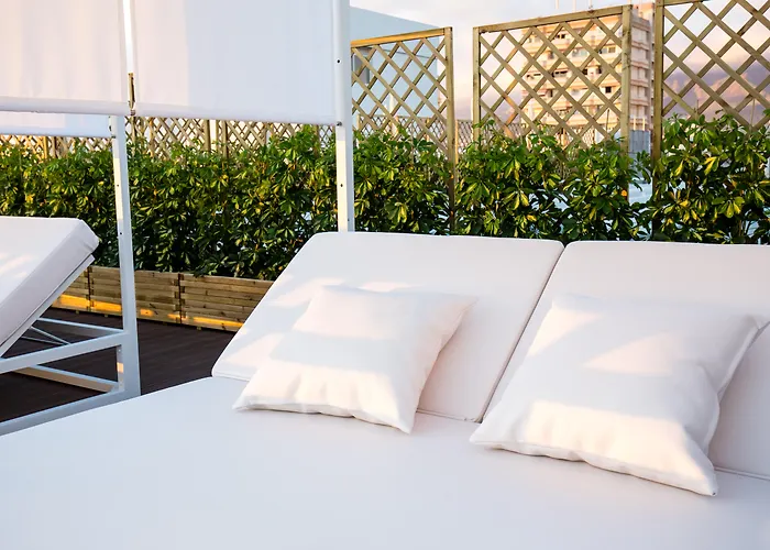 Coral & - Adults Only