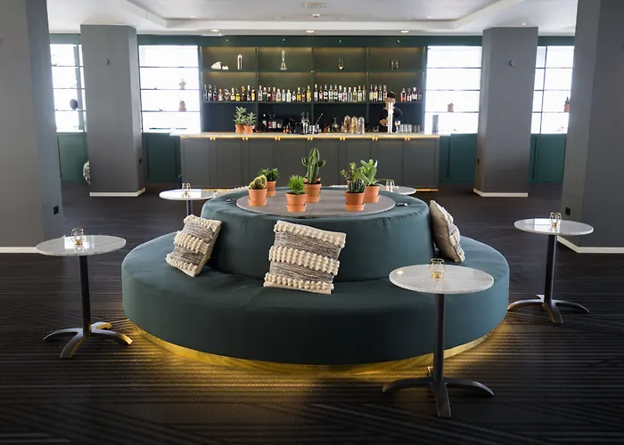 Coral & - Adults Only Hotel